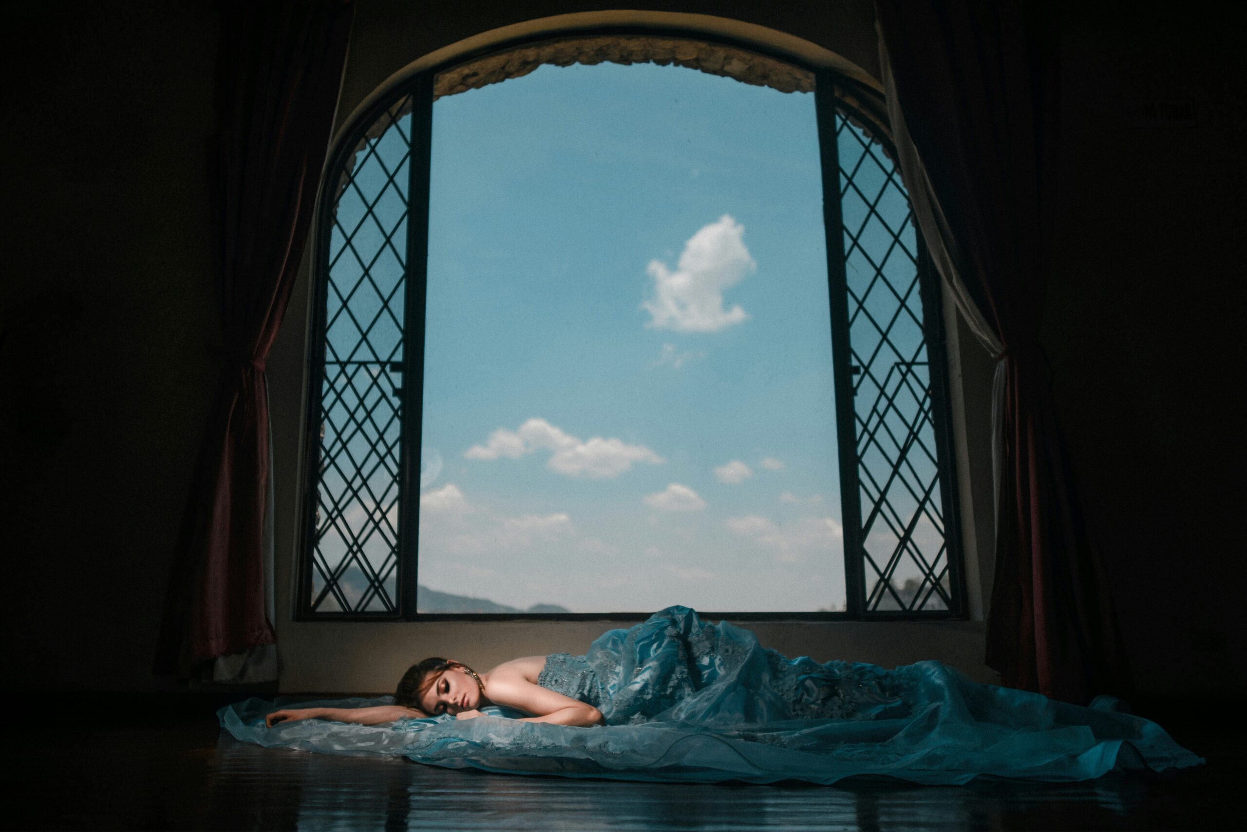 Lucid dreaming guide - awaken inside your dreams